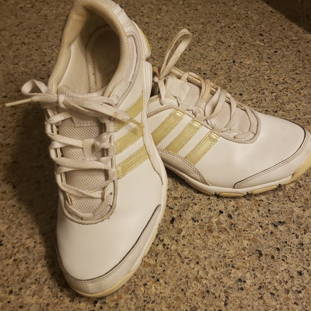 Cheerleader shoes